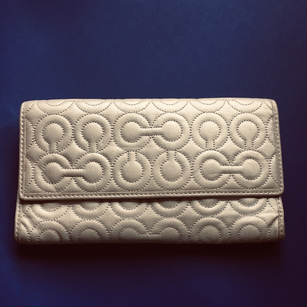 Coach wallet trifold leather metallic silver